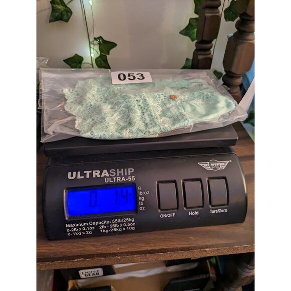 Victoria's Secret Pink Bralette Women's Large Mint Green Lace Boho EUC - Picture 9 of 9